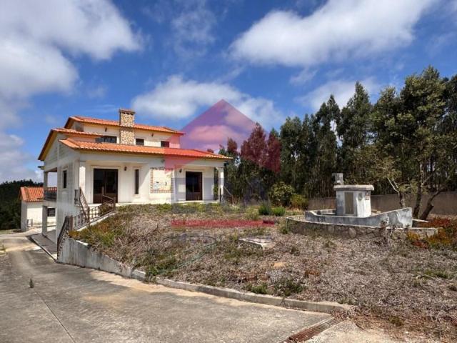 6 quarto, Lourinhã Lourinhã 93947400