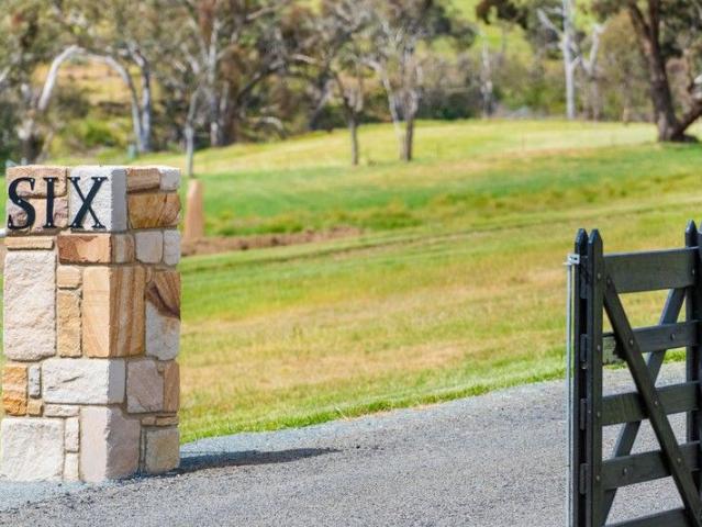 6 Quince Paddock Pl, Woodfield Hills