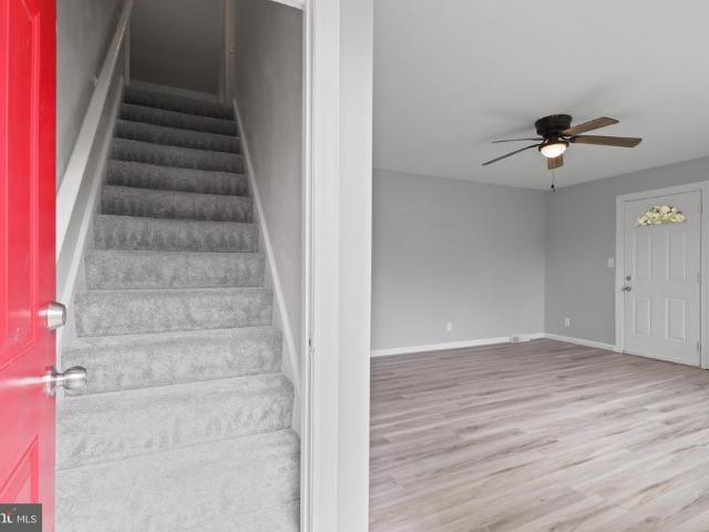 6 Randolph Road