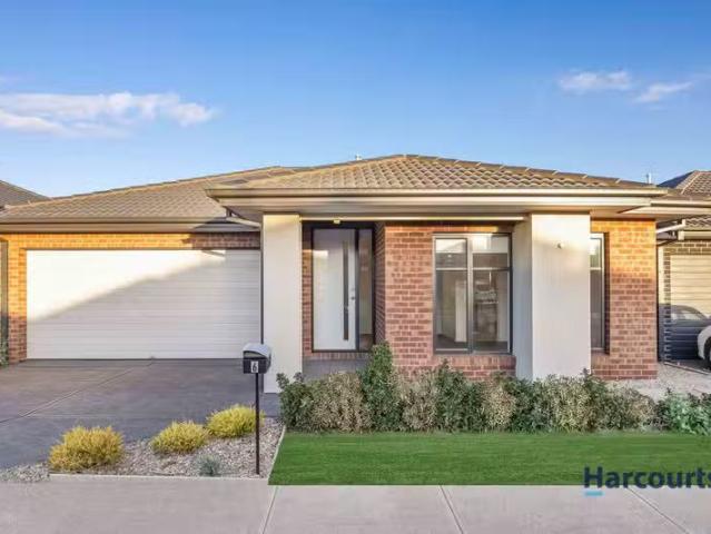 6 Rangipo Street, TRUGANINA, VIC 3029 House for Rent