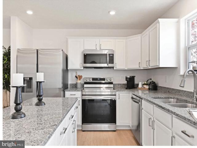 6 Regent Cir, Hagerstown, MD 21742 | MLS #MDWA2037
