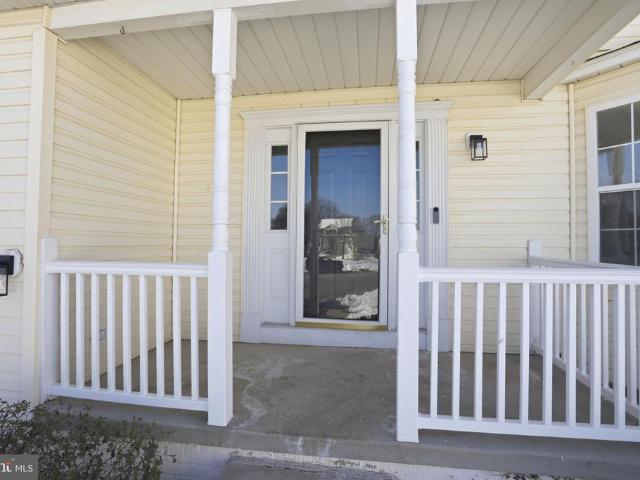 6 Reef Court