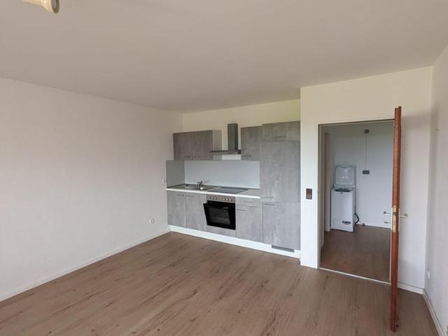 6% Rendite Bezugsfreie & Sanierte 1 Zimmer Eigentumswohnung mit Stellplatz Provisionsfrei!