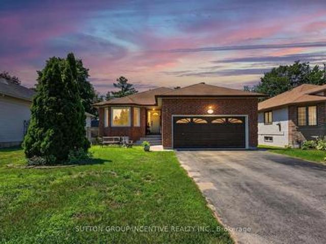 6 Riverdale Drive, Wasaga Beach, ON, L9Z 1E9 house for sale | Listing ID S13684 | Royal LePage