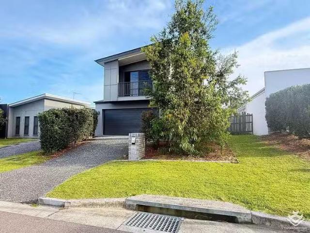 6 Rivina Circuit, Coomera, QLD 4209
