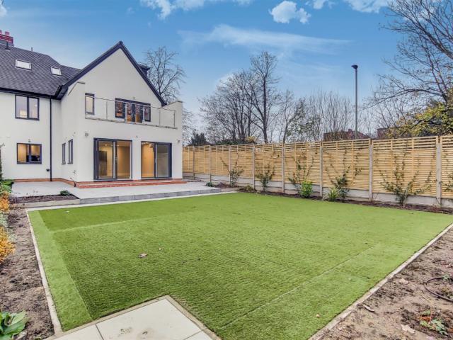 6 room house to let in Bridge Lane, London NW11 Bridge Lane, London NW11, united_kingdom
