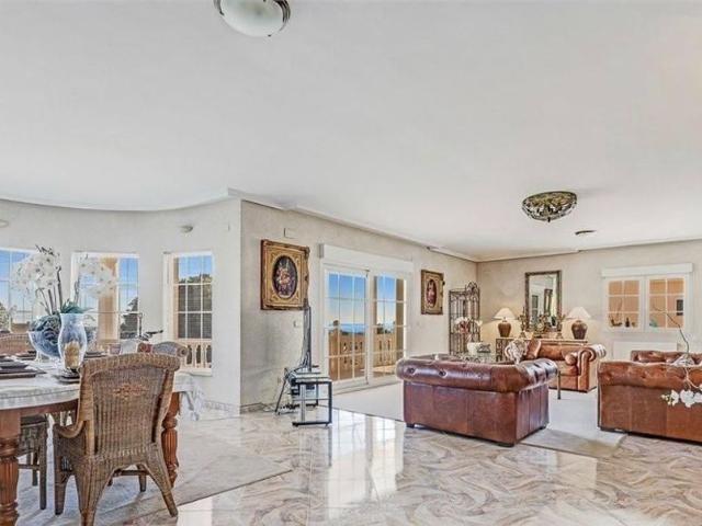 6 room luxury House for rent in Altea, Valencia