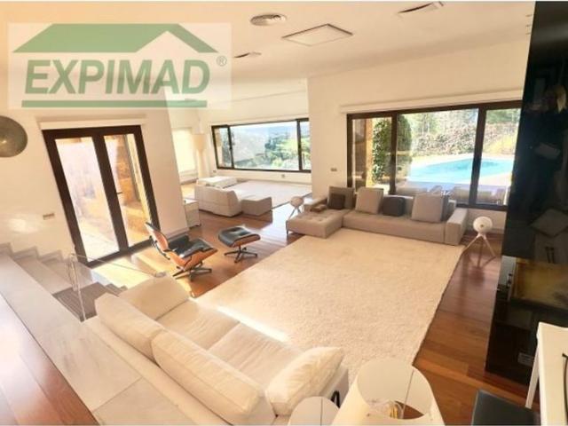 6 room luxury House for rent in Las Rozas de Madrid, Spain