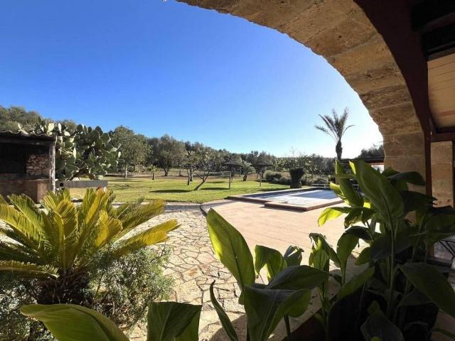 6 room luxury Villa for rent in Manacor, Balearic Islands