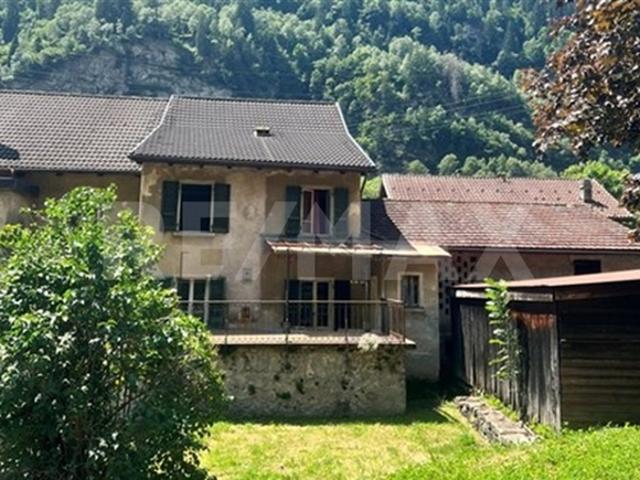 6 Room single house