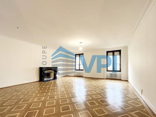 6 rooms for rent at Bastions