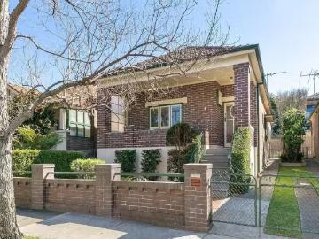 6 St Davids Road, Haberfield House for rent Listed by Alessan.