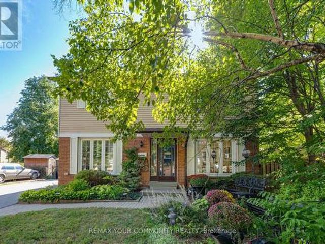 6 Standbridge Court, Toronto, ON, M1B 2S5 house for sale | Listing ID E13835 | Royal LePage