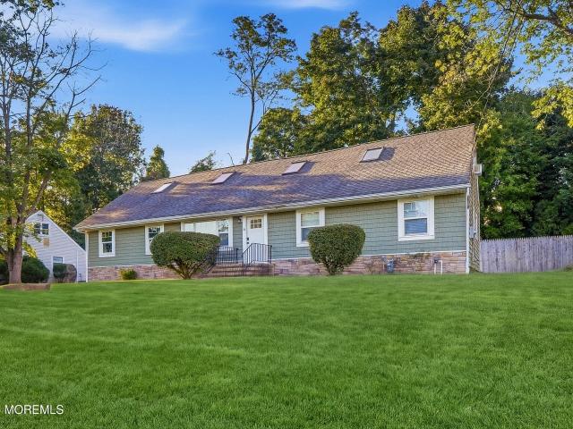 6 Standish Drive