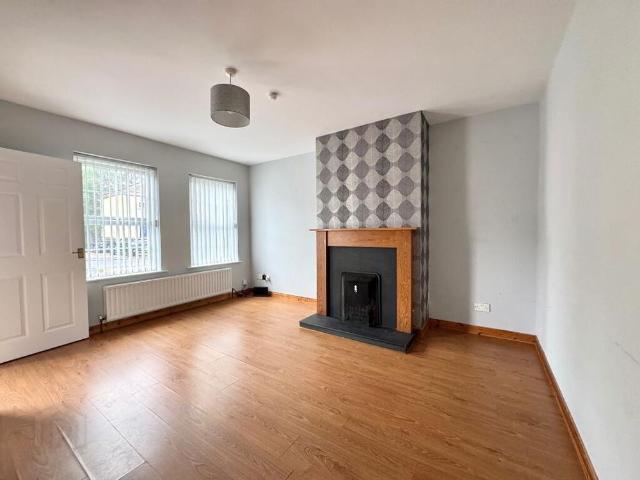 6 Summerhill Court, Banbridge, BT32 3GZ