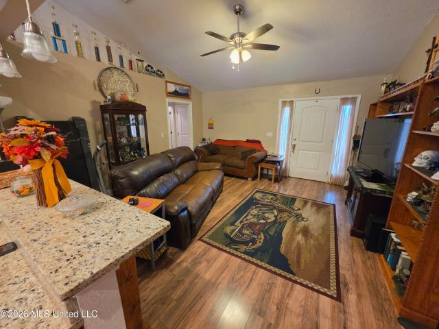 6 Summit View Drive