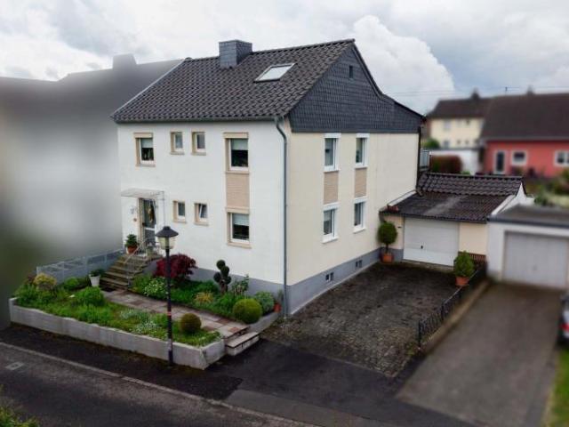 6 Schlafzimmer Haus Hennef Deutschland 102470826