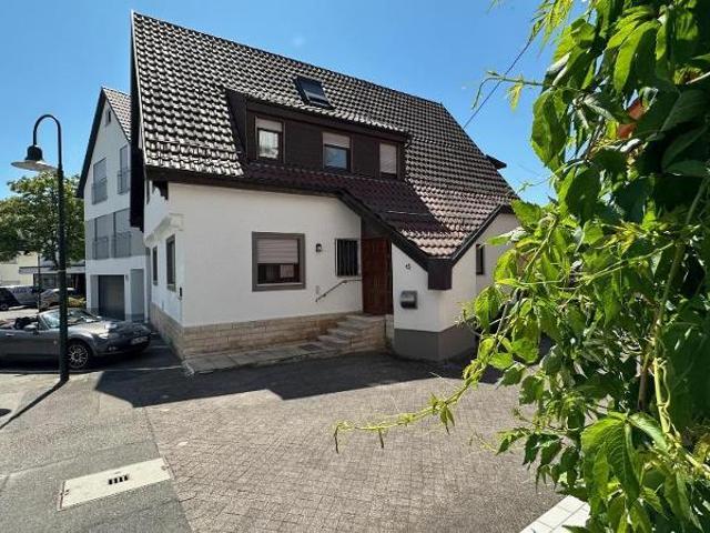 6 Schlafzimmer Haus Steinenbronn Deutschland 104825802