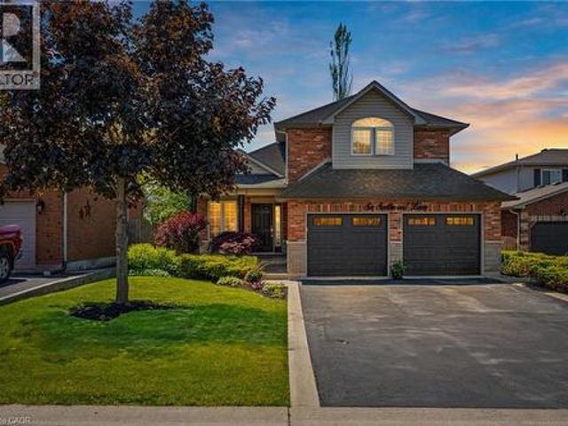 6 Scottswood Lane, Caledonia, ON, N3W 2L6 house for sale | Listing ID 40832 | Royal LePage