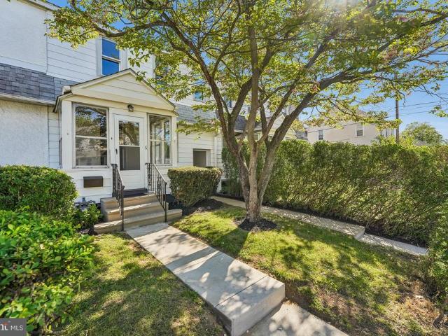 6 Seneca Street