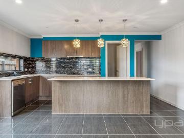 6 Shackell Street Stunner