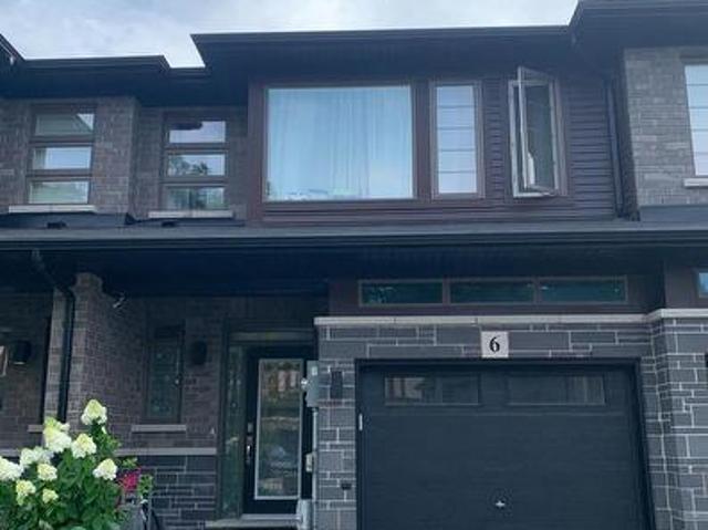 6 Shay Lane, Hamilton, ON, L9G 3K9 house for lease | Listing ID X13837 | Royal LePage