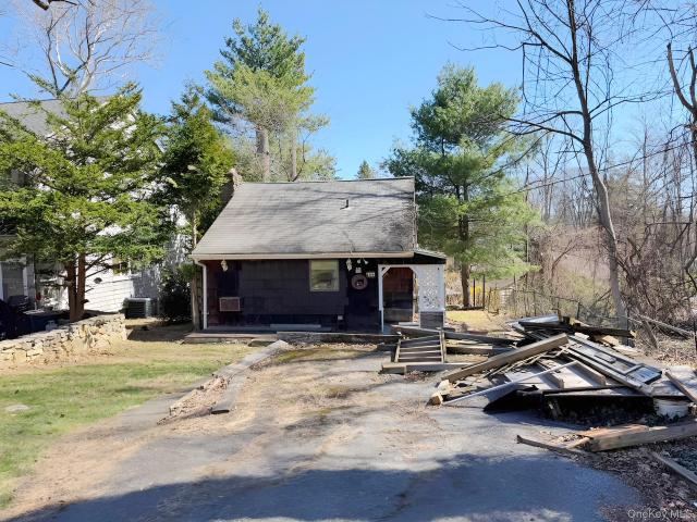 6 Shenorock Dr, Yorktown Heights, NY 10598 | MLS #989336