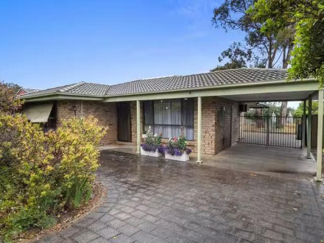 6 Snaefell Avenue, HAPPY VALLEY, SA 5159 House for Rent