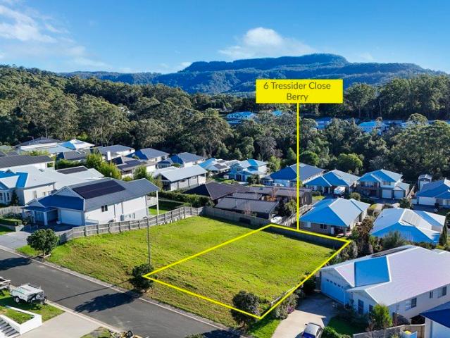6 Tressider Close, Berry The perfect blank canvas in a prime location!