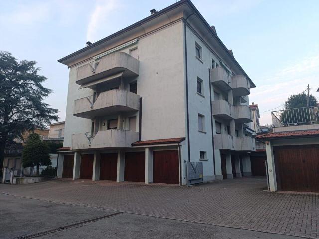 6 vani 115mq