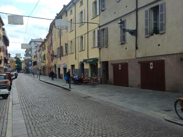 6 vani 141mq