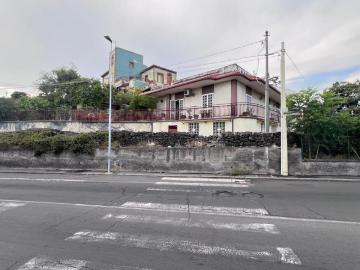 6 vani 195mq