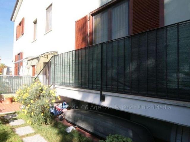 6 vani 200mq