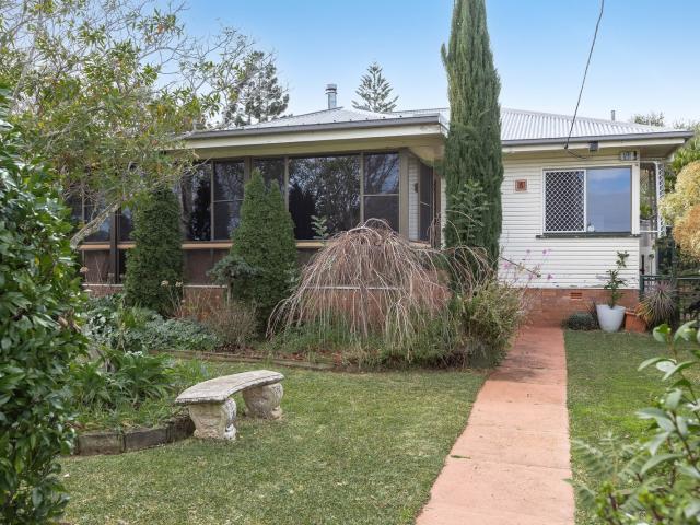 6 Wyndham Street, North Toowoomba, QLD 4350 House for Rent Ray White Toowoomba Real Estate