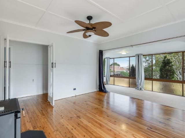 6 Wyndham Street