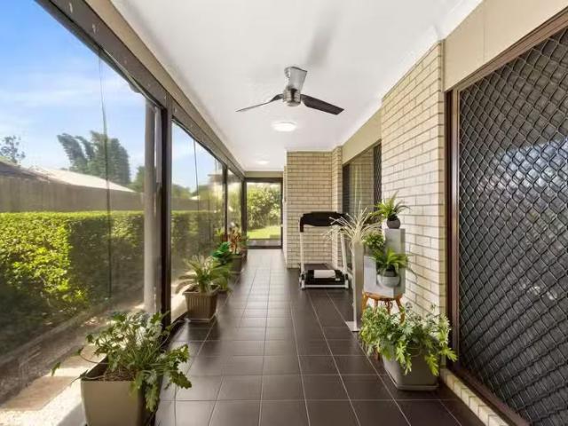 6 Wanimo Street, GAYTHORNE, QLD 4051 House for Rent
