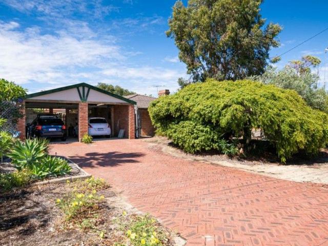 6 Warner Drive, PADBURY, WA 6025