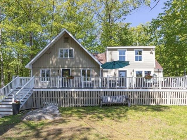 6 Wards Cove Rd, Standish, ME 04084