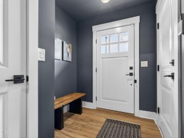 6 Whistler Court