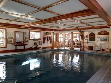 6 White Ln, Hampton Bays, NY 11946 | MLS #947929
