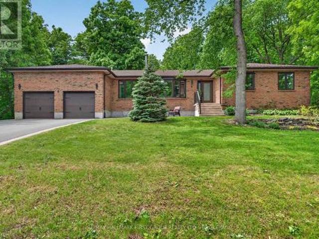 6 Wilmot Street, Kingston. East Incl Cfb Kingston, ON, K7L 4V1 house for sale | Listing ID X13417 | Royal LePage