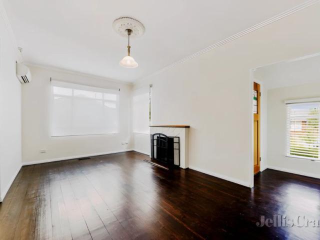 6 Wilkinson Crescent, Bellfield, Melbourne