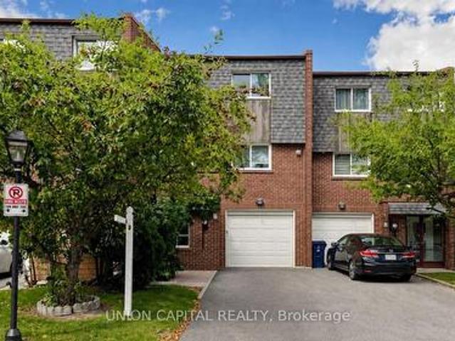 6 Windy Golf Way, Toronto, ON, M3C 3A7 townhouse for sale | Listing ID C13688 | Royal LePage
