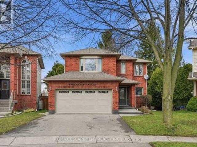 6 Woodcroft Crescent, Hamilton, ON, L8B 0H1 house for sale | Listing ID X13652 | Royal LePage