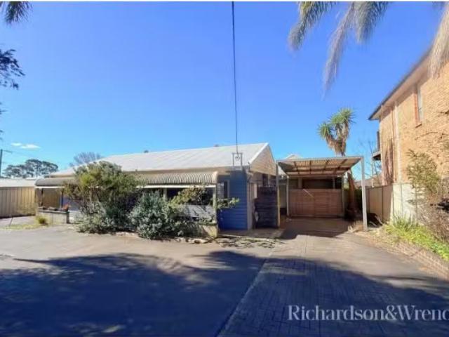 6 Woy Woy Road, Kariong House for rent Listed by Lisa Mcanult.