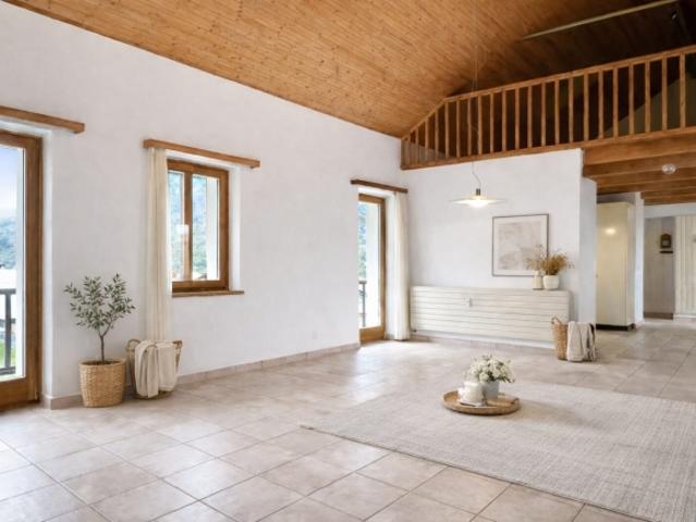 6 Zi. Attika Duplex mit Garten, Lift und Dachboden in Losone hell und grosszügig