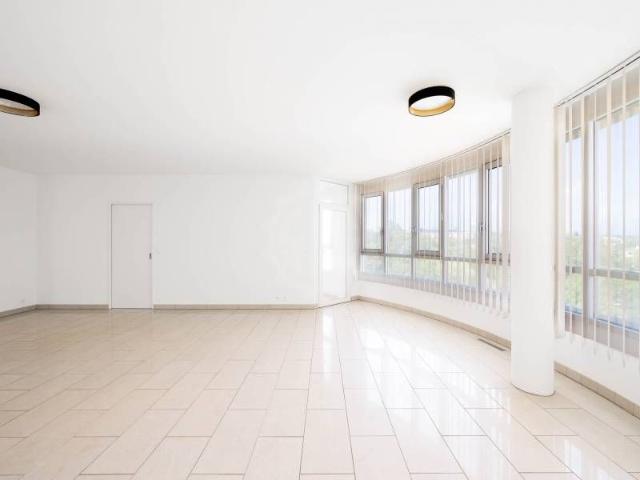 6 Zimmer, 6. Stock