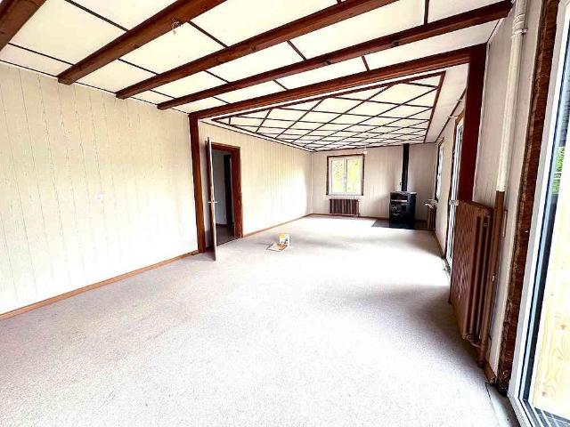 6 Zimmer, 90 m², EG