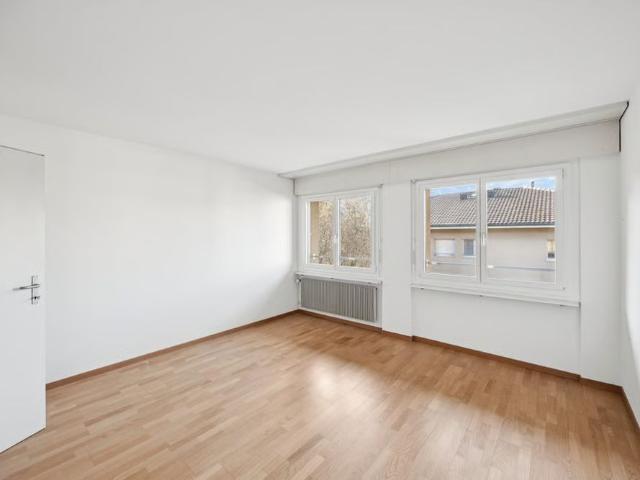 6 Zimmer, 107 m², 1. Stock