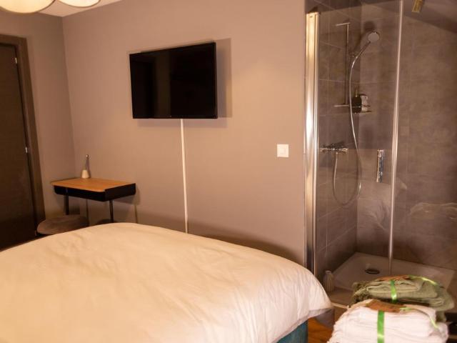 6 Zimmer, 120 m², 1. Stock